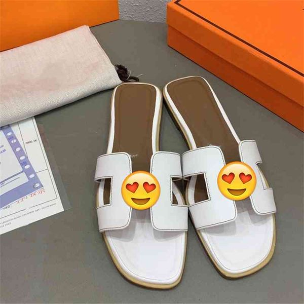 

2021 new h family women's summer versatile leather one line flat bottomed leisure travel holiday slippers, Black
