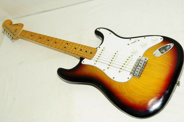 

excellent stone logo period electric guitar refno 3345