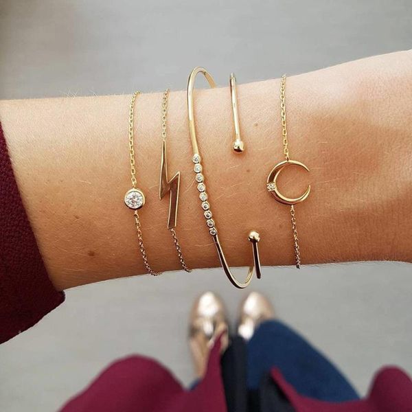 

charm bracelets 4 pcs/set creative moon flash charms adjustable for women simple style gold metal chain bracelet ladies accessories, Golden;silver