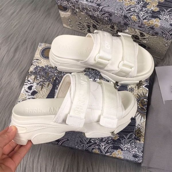 

d-letter slippers for women to wear 21 new baby same beach sports thick bottom muffin sandals, Black