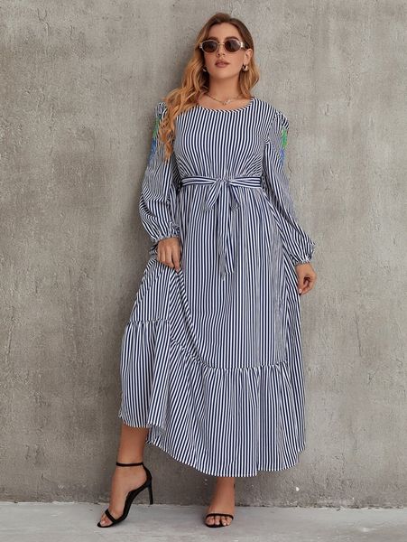 

plus striped print floral embroidery ruffle hem belted dress l5hl#, Black