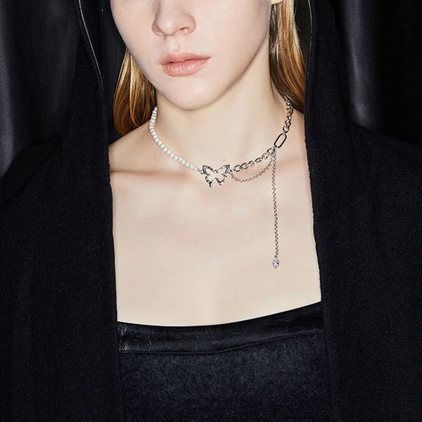 

court style diamond inlaid butterfly pearl chain stitching necklace fashion design net red temperament pendant, Silver
