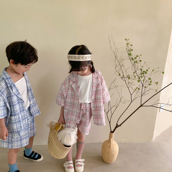 

childrens suit 2022 summer boys and girls plaid suit collar short-sleeved shorts two-piece suit, White