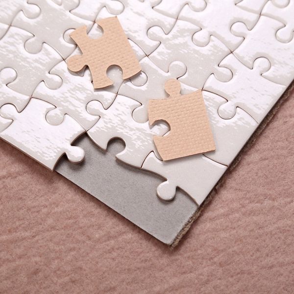 Sublimazione Blank Heart Puzzle Puzzle fai da te Prodotti di carta Cuori amore Trasferimento a forma di stampa Blanks Materiali di consumo Giocattoli per bambini Regali WLL1050