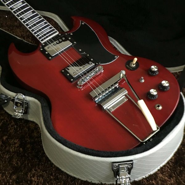 

production plant custom made electric guitar standard red colors