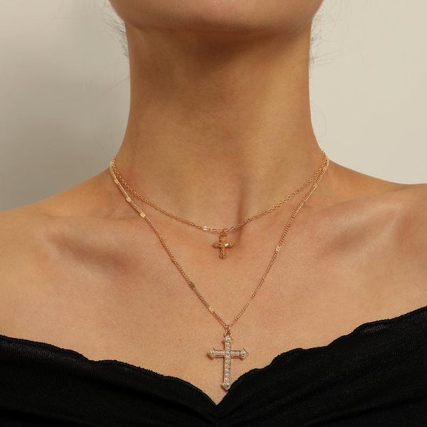 

pendant necklaces cross necklace for women clavicle chain inlaid with small pearl 2021 fashion jewelry layered gold silver color