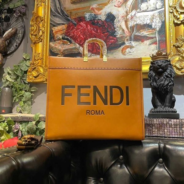 

f shopping bag women's big hand mother's bag messenger portable fashion model hand zly bags