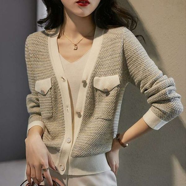 

autumn and winter small fragrance cashmere cardigan v-neck long sleeve pocket sweater knitted coat, White;black