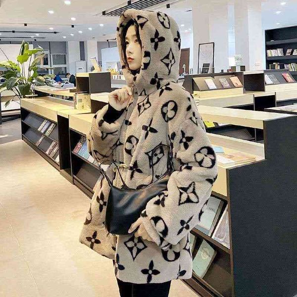 

plush women's mid autumn and winter long 2020 new korean loose mink imitation fur coat thickened, Black;brown