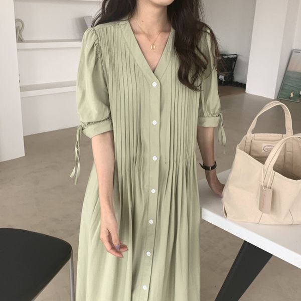 

casual dresses lightly cooked wind pressure pleated v-neck single-breasted dress female french niche puff sleeve lace-up mid-lengt, Black;gray