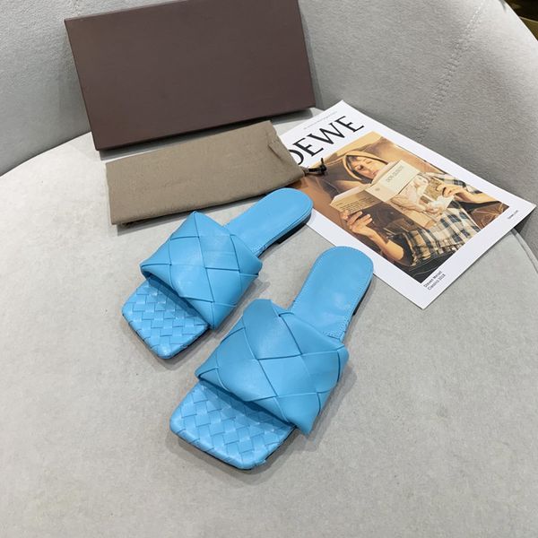 

real snew woven flat sandals 35 to 40 in stock., Black