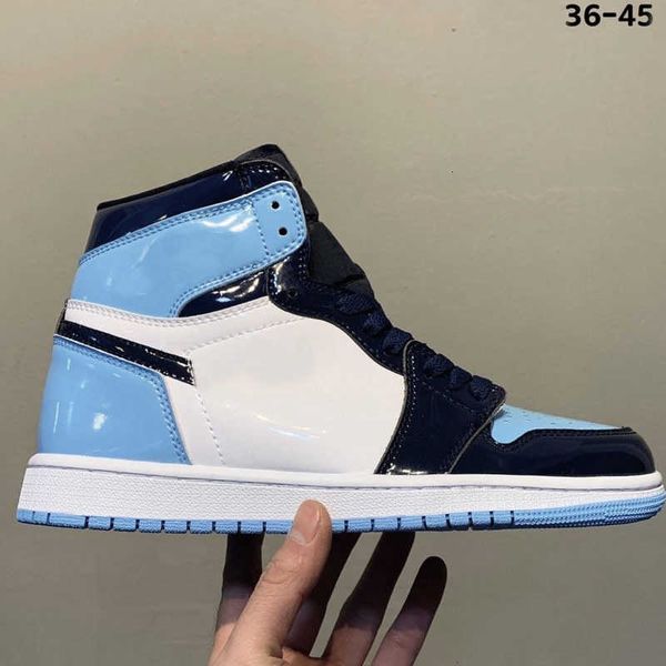 

lucky green 1 basketball shoes shadow good game dark mocha tie-dye women 1s travis scotts grey men mid high sports sneakers 192gi5