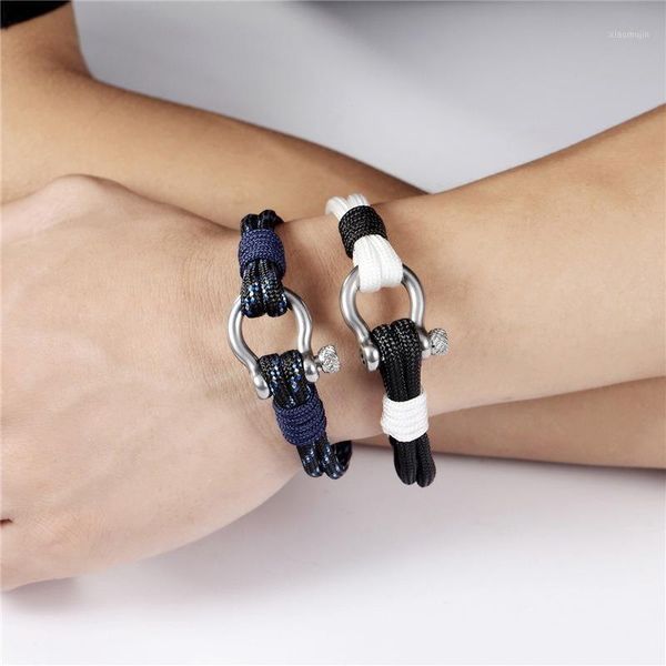 Charme pulseiras de aço inoxidável fivela em forma de arco vendendo moda praia paracord pulseira corda