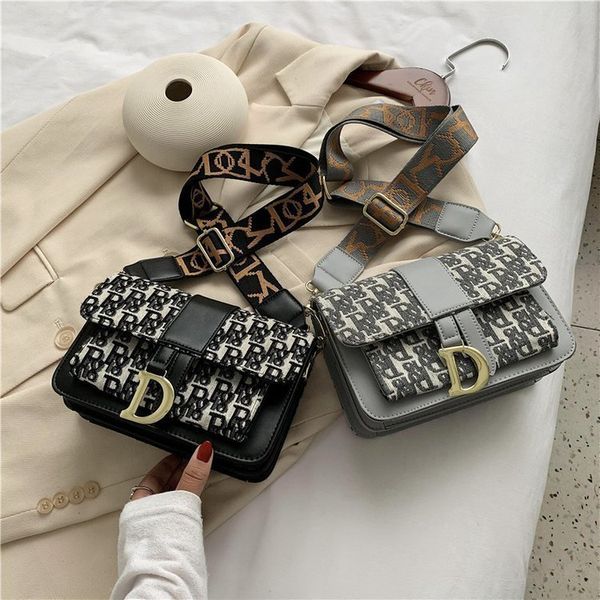 

new women's bags 2021 new bags 2021 korean version new canvas wide belt square leisure single shoulder women's cross carrying smal