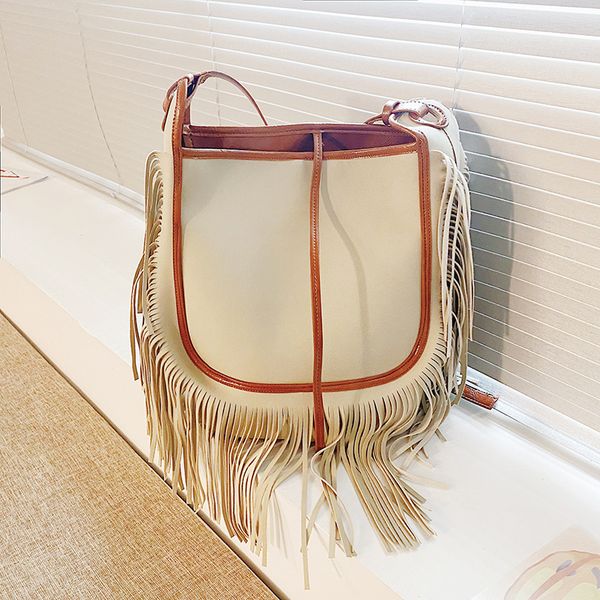 

designer bags net red vc axigo same frosted tassel bucket large capacity shoulder 2021 new fashion women's bag 653t