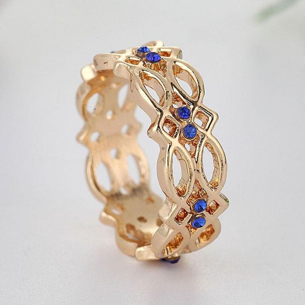 

fashion hollow out inlay blue stone ring jewelry classic europe style lady gold color engagement rings for women party gift cluster, Golden;silver