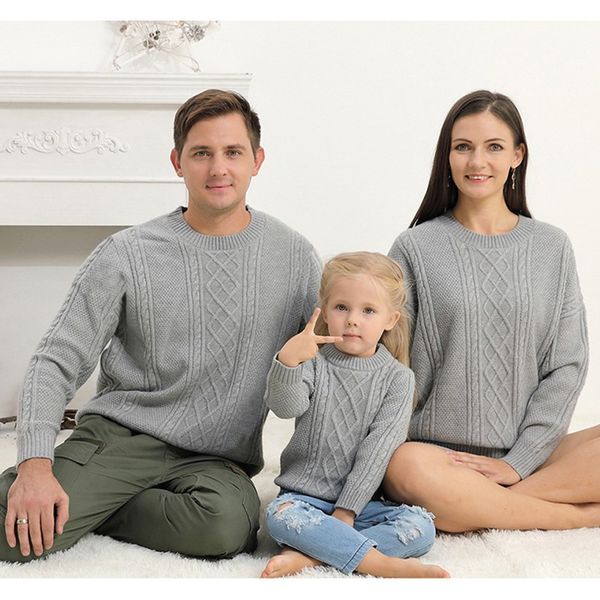 

2021 family look 2 colors solid color knitted sweater family matching clothes for mom daughter dad son mommy and me sweater, Blue