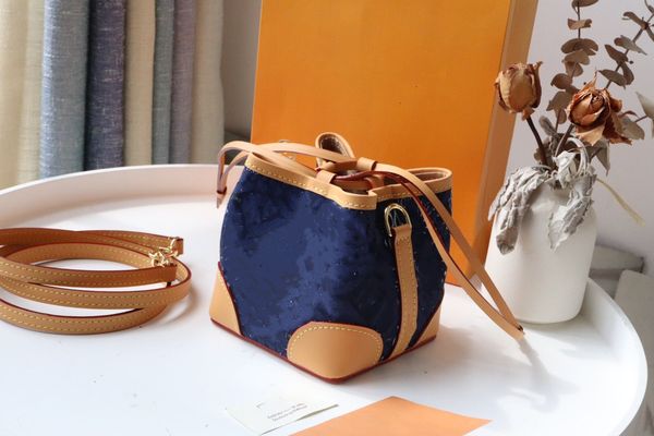 

bucket bag canvas leather color matching ladies shoulder messenger detachable drawstring mini fashion handbag