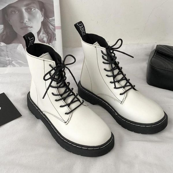 

boots 2021 autumn women lace up rubber sole platform shoes retro non-slip ankle trend female chunky round toe motorcycle boot, Black