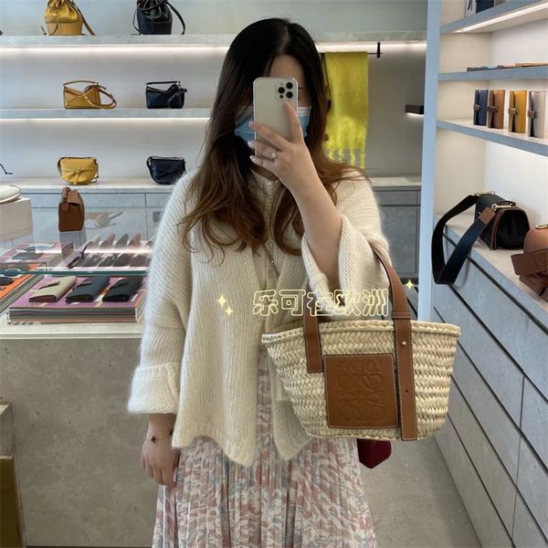 

luo yiwei women's bag new basket beige grass woven vegetable hand