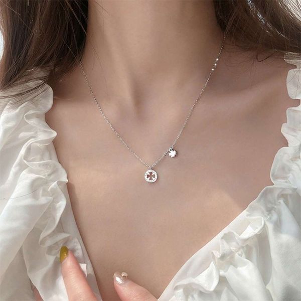

net red imitation 925 silver flash diamond clover element round necklace clavicle chain female pendant, Black