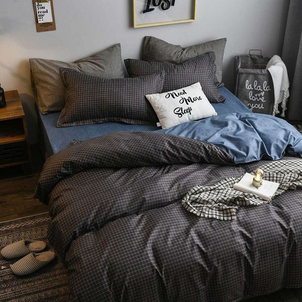 

bed linings four piece bed sheet, quilt cover, skin friendly ding, three single dormitory for men and women