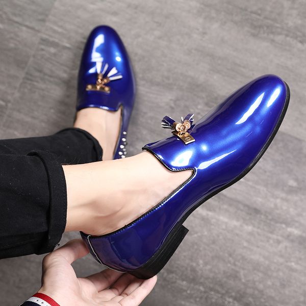 

2021 Personality Rivet Tassel Leather Shoes Male Fashion Bright Formal Tassel Shoes Business Wedding Oxfords Shoes Loafers, Black