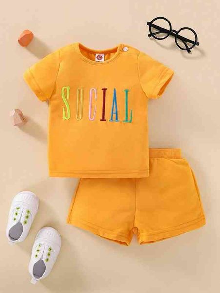 

baby letter embroidery tee & shorts she, White