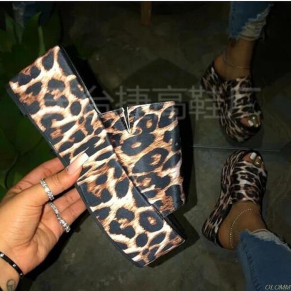 

outdoor beach flip flop ms summer 2021 women high-heeled flat non-slip slippers waterproof platform durable sandals, Black