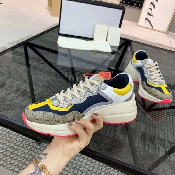 

printed retro shoes slipper basketball air platform kanye triple vintage espadrilles sandal slides 2021 mjhjj0001, Red;white