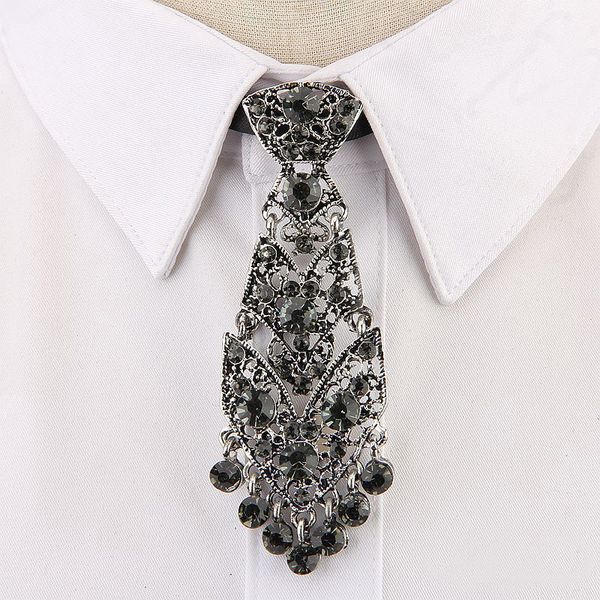 

fashion personality crystal neckties trendy general korean wine party wedding ceremony metal short luxury tie men accessories, Black;blue