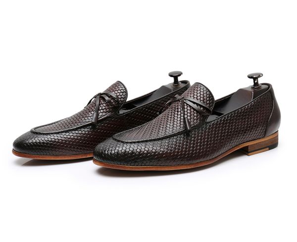 Scarpe estive da uomo in vera pelle Hair Stylist italiano con nappa con bordo aperto slip on mocassini casual da lavoro intagliati britannici