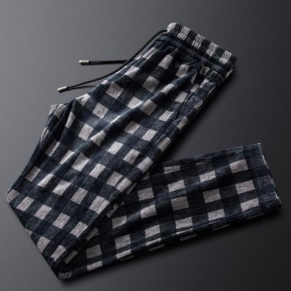 

men's pants 2021 autumn comfortable woolen plaid casual straight soft tapered trousers, Black