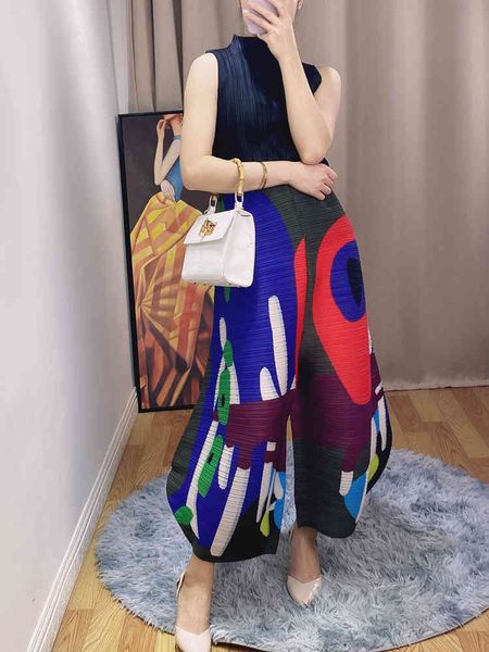 

women's pants & capris 2021 spring and summer printed pants miyak fold fashionable loose large size personalized design nine-point, Black;white