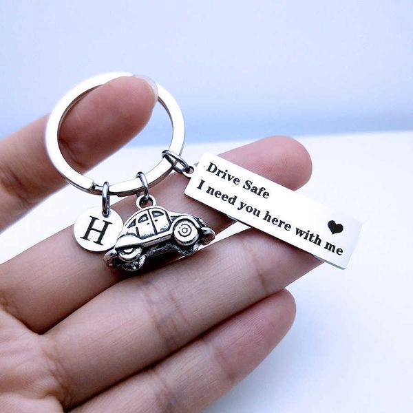 Personalizzato iniziale A-Z Lettere Airplane Catena chiave Drive Cassaforte Fly Safe Keychain Coppie Uomo Boyfriend Flight Assistente del Giusto Portachiavi G1019