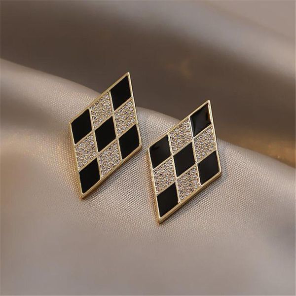 

stud retro black rhombic checkered geometric earrings for women elegant fashion jewelry female trendy rhinestone ear studs gifts, Golden;silver