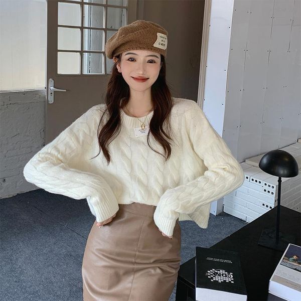 

women's sweaters autumn and winter 2021 small label short twist retro sweater fashion inner, White;black