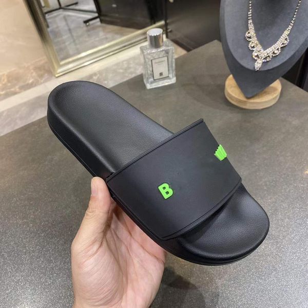 

80% off store online luxury 2021 summer breathable flip flop men's outdoor antiskid beach brand women's slippers flat shoes grey l, Black