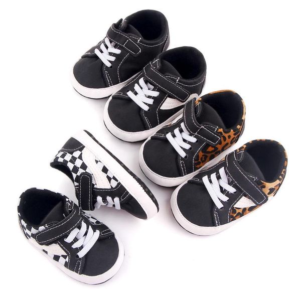 

first walkers baby toddler shoes for boys girls casual black and white grid born two soft bottom 0-1 year prewalker
