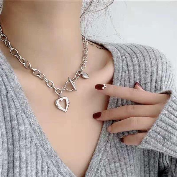 

chains fashion trendy love necklace for women ins heart pendant light luxury design clavicle chain jewelry accessories, Silver