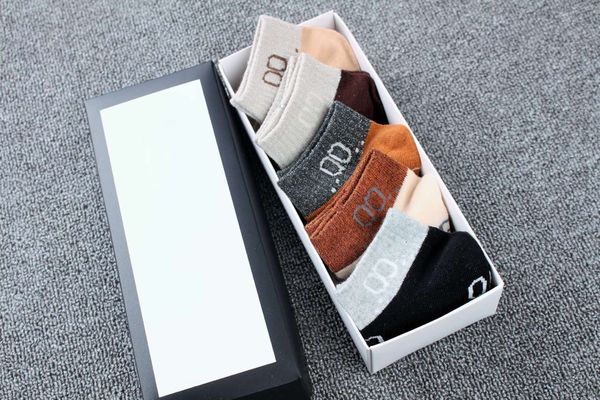 

fashion brand printing sock mens womens pure cotton ankle short socks box design hosiery breathable outdoor leisure pures color letter erzay, Black