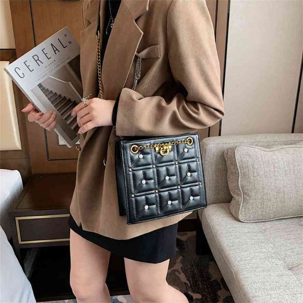 

new pearl korean fashion chain shoulder trend ins net red foreign style women's messenger bag