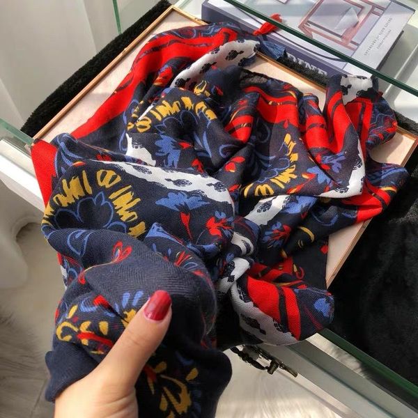 

scarves 2021 silk scarf retro cotton linen women spring autumn korean version of the hundred-set flower long-model gauze shawl, Blue;gray
