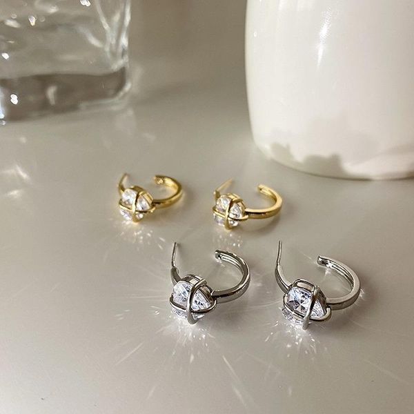 

hoop & huggie 2021 korean fashion zircon heart gold plated metal earrings for women girls jewelry geometric c-shaped, Golden;silver
