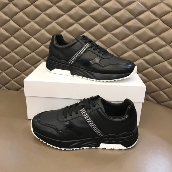 

2021 men women platform sneakers skateboard shoes low sup black white utility volt red olive flax mens trainer casual sports shoe a18