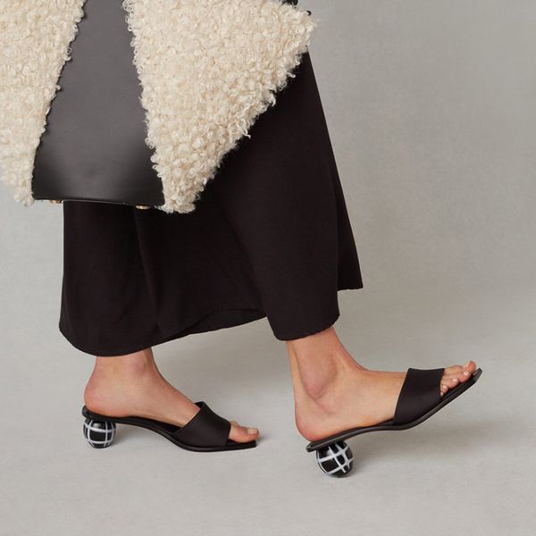 

sandals b369 fashion open-toed weird summer slippers high women's sandals pointed to toe dressed in night 6wry, Black