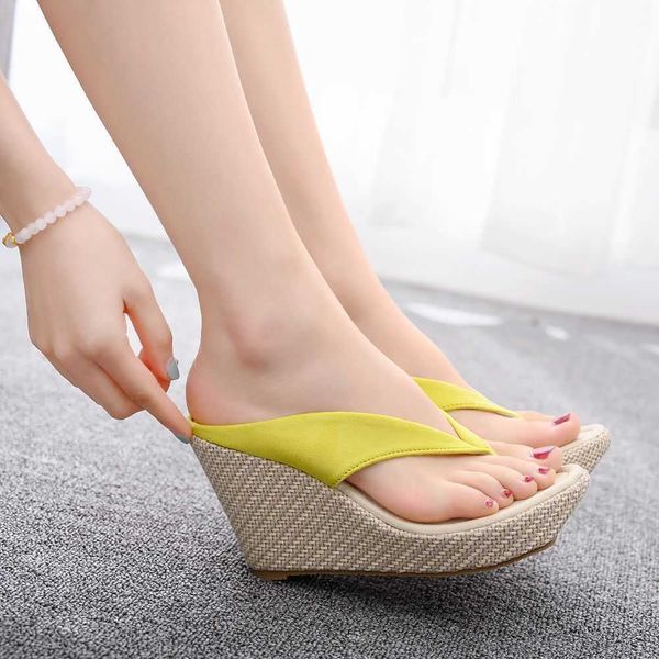 WDHKUN Böhmen Strand Sandalen Keil Plattform Tangas Hausschuhe Flip-Flops Sommer Shose Für Frauen Mädchen Modische Y0721