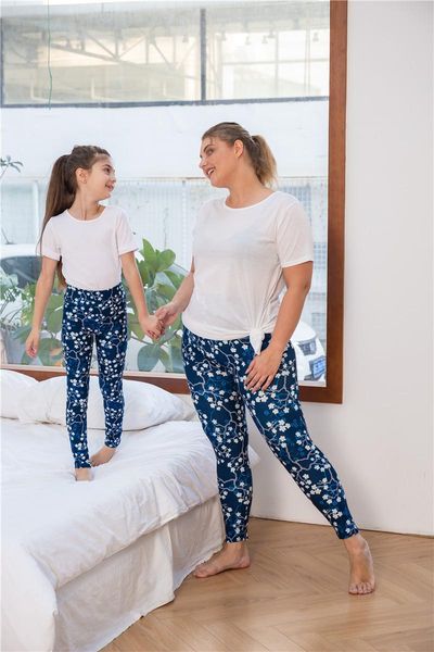 

women's leggings mommy daughter abstract retro blossom, Black