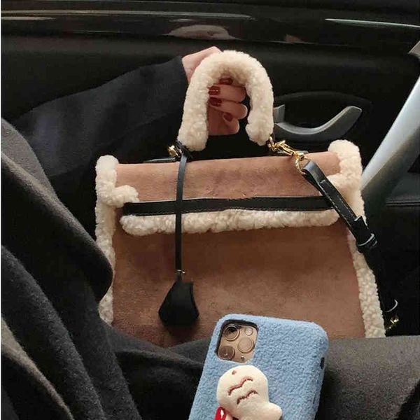 

new real lamb wool bag large capacity one shoulder handbag
