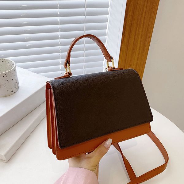 

2022 gold label designer wallets fashion famous brand big letter luxury shoulder bag vintage lady mini handbag chain belt box wholesale flow, Red;black